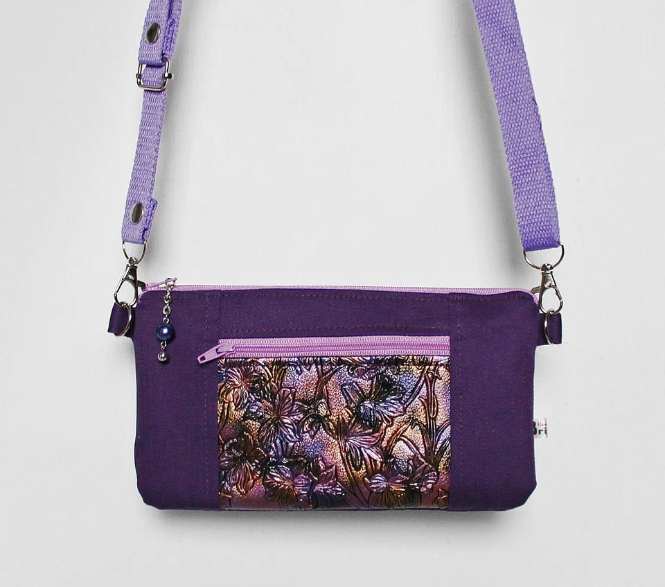 Kleine Freundin Umhängetasche, Crossbody Bag, Handarbeit, - Bild 1 von 4