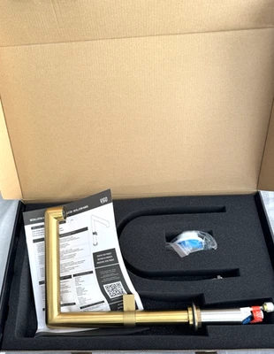 Grifo de barra de preenjuague Vigo VG02053MG - oro cepillado mate, 1,8 GPM, 11" H Foto 1 de 4