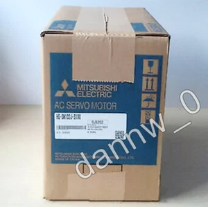 1PC New in box Mitsubishi HG-SN302J-S100 Servo Motor - Picture 1 of 2