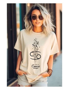 Cancer birth flower T-Shirt for Astrology Lovers - Picture 1 of 8