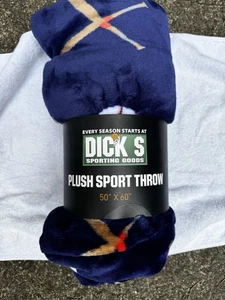 Dick's Sporting Goods Plush Sport Baseball Throw Blanket 50" x 60" - Picture 1 of 2