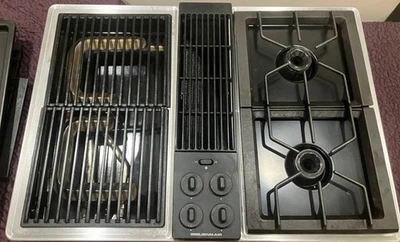 Parrilla Jenn Air Downdraft Gas 30 en 4 Quemadores Plus Negra CVG4280S Foto 1 de 4