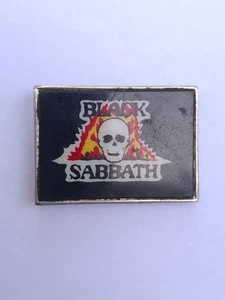 Black Sabbath Badge Original Vintage Collectable 3 x 2 cm - Imagen 1 de 7