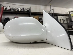 2002 2003 2004 2005 Kia Sedona Right Passenger Side View Door Mirror - Picture 1 of 5