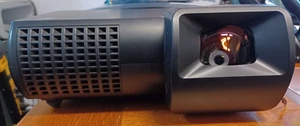 SANYO PDG-DXL100 DLP Projector - Picture 1 of 13