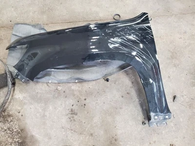 (LOCAL PICKUP ONLY) Driver Left Fender LT Fits 15-22 COLORADO 1768691 - Image 1 of 2