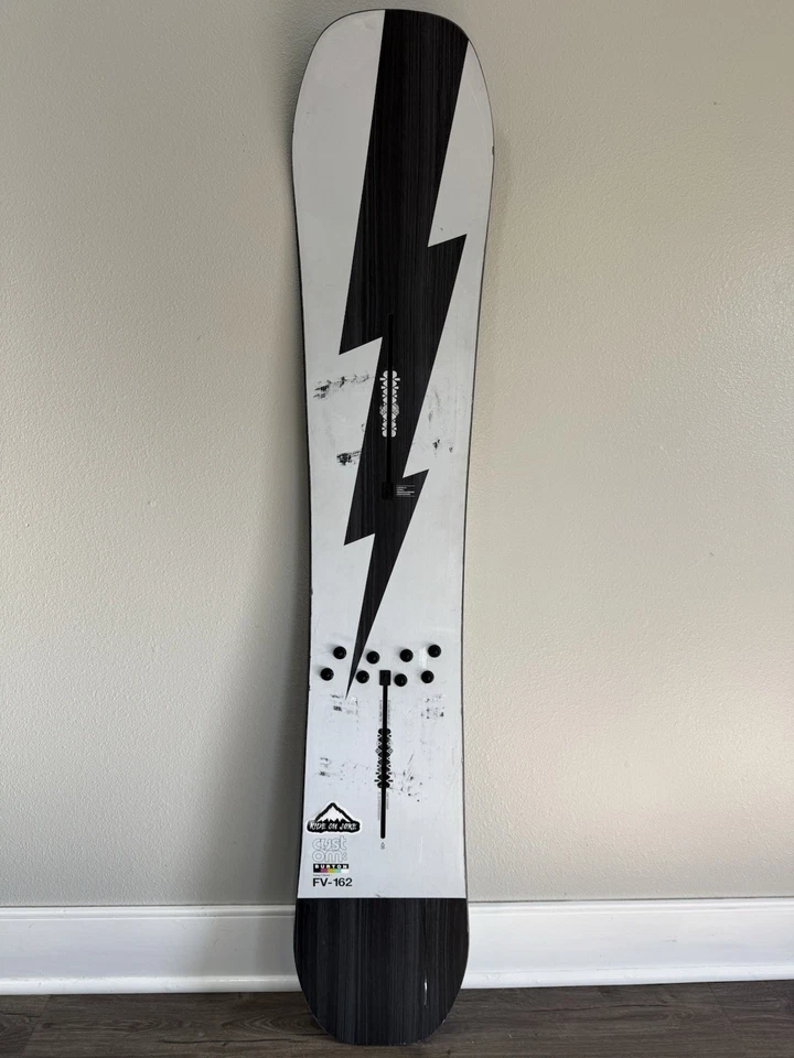 Burton Custom Flying V 162cm - Image 1 of 4
