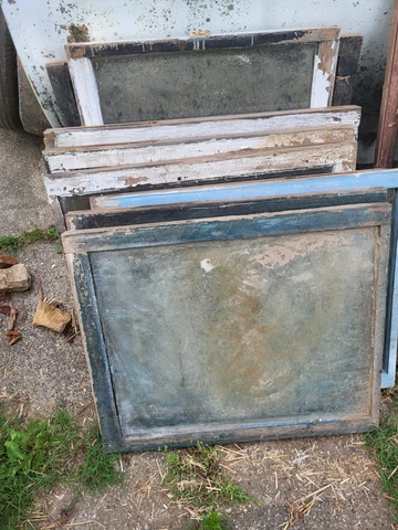 Vintage Window Panes Cover