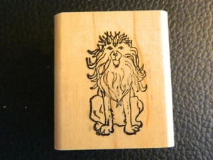 Sitzender großer Haar Mähne Löwe GUMMISTEMPEL - Bild 1 von 3