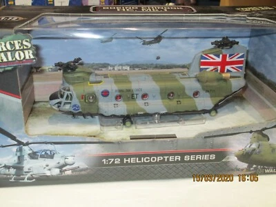 FORCES OF VALOR 1:72 BOEING CHINOOK HC.MK.1 NO 7 SQN RAF    LEBANON 1984 - Image 1 of 4