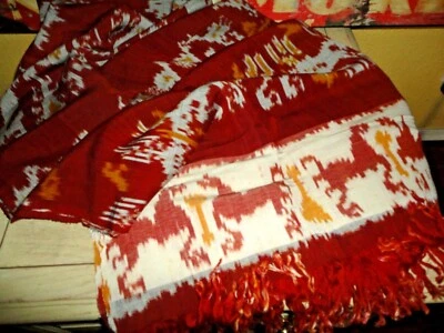 LEST INDAH SOUTHWESTERN KAIN SALUR HORSES RED GOLD (1) THROW BLANKET - Image 1 of 4