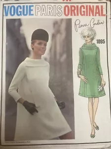 VINTAGE 1895 VOGUE PARIS ORIGINAL PATTERN “PIERRE CARDIN” SIZE 16 - Picture 1 of 6