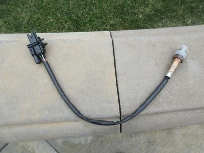 Sensor de oxígeno Upstream 02 O2 9470983 99-13 Volvo C30 C70 S40 S60 S70 S80 V50 SM Foto 1 de 3