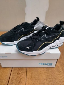 Par De Zapatillas Hombre Mujer Talla 45 Negro Mizuno 1906 - Imagen 1 de 3