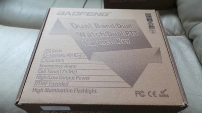 BAOFENG UV-82 Dual Band UHF VHF 136-147 400-520MHz Walkie Talkie - Image 1 of 4