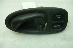 1997 97 Saturn SL Black Left Front Door Lock Switch Interior Handle Lever B-82 D - Picture 1 of 3