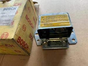 Generatorregler für Generator BOSCH 0192062008 Citroën Peugeot Oldtimer NEU NOS - Picture 1 of 11