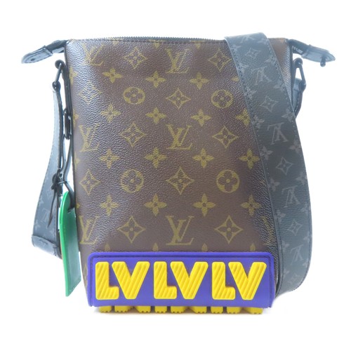 LOUIS VUITTON（LV） Borsa a tracolla Louis Vuitton LV Cruiser Messenger M57966 monogramma marrone viola