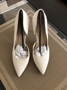 Call It Spring Women's Size 8.5 White Pumps New - Picture 1 of 6