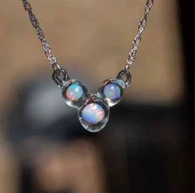 Colgante de vidrio embriagador con ópalo - Vidrio de borosilicato - Vidrio soplado a mano hecho a mano Foto 1 de 3