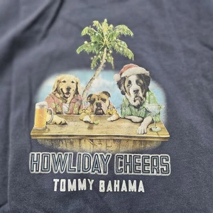 Tommy Bahama T-Shirt "Howliday Cheers" lustige Hunde Grafik Weihnachten Urlaub LG - Bild 1 von 5