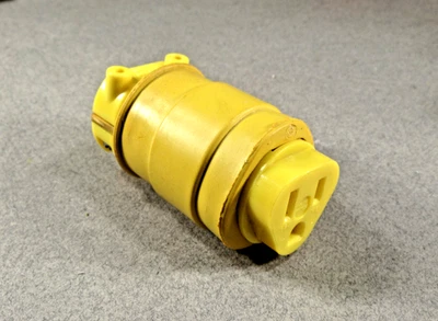 Woodhead  Super-Safeway Female-End Connector NEMA 5, 15R 15A 125V Yellow - NOS - Image 1 of 3