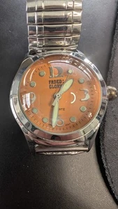Fun Vintage "Faded Glory" Quartz Watch, Retro Orange Dial, Silver Stretch Band - Picture 1 of 11