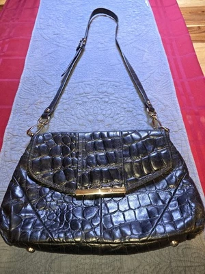 Bandolera de cuero de cocodrilo azul marino B. Makowsky nueva sin etiquetas ¡Preciosa! LIMPIO Foto 1 de 4