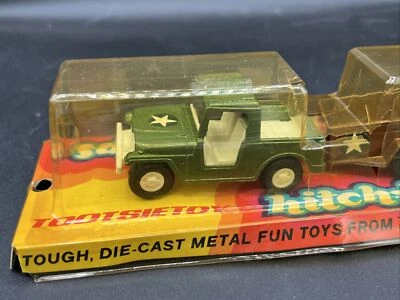 1974 Tootsie Toy HITCH UPS MILITARY JEEP & TRAILER tootsietoy BROKEN COVER - Image 1 of 4