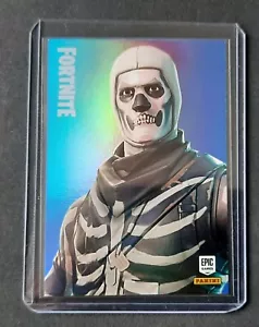 SKULL TROOPER #235 FORTNITE Series 1 EPIC HOLOFOIL TOP Cond. - Foto 1 di 10