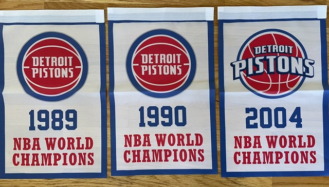 Dallas Mavericks 2011 NBA Champions Banner/Flag 18.5 x 11.5