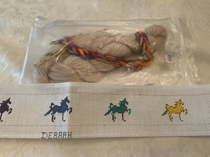 KIT DE CINTURÓN DE AGUJA PINTADO A MANO para caballos multicolor Debaah lona 18 quilates con fibras - Imagen 1 de 3