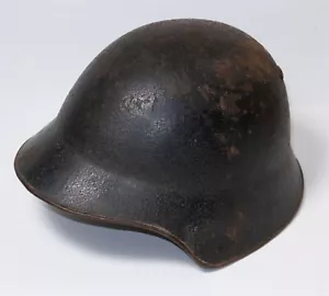 Original Unrestored Vintage WWII Swiss M18/40 Military Helmet Switzerland - Picture 1 of 15