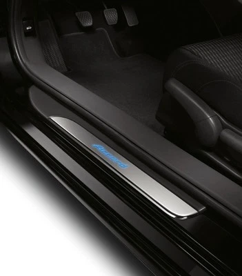 OEM Honda Accord 2Dr Illuminated Interior Door Sill Trim 2013-2017 - Image 1 of 2