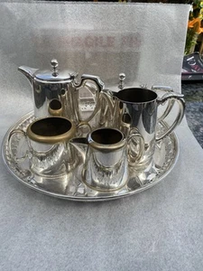 ANTIQUE SILVER PLATE TEA & COFFEE SET 6 PC INC TRAY WALKER &HALL SHEFFIELD - Picture 1 of 13