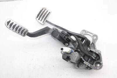 ASSEMBLEA Pedale LAND ROVER RANGE ROVER EVOQUE L538 2.2 Diesel 140KW 2011 RHD - Image 1 of 4