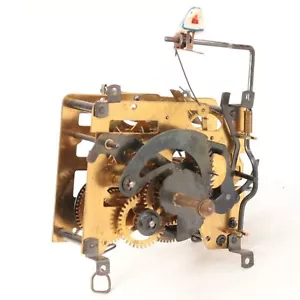 Cuckoo Clock MFG Co. Cuckoo Clock 30 Hour Movement 100/171 with Bird - FL174 - Picture 1 of 4