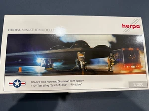 MIB Herpa 1/200 USAF B-2A Spirit 412th Test Wing "Spirit of Ohio" "Fire & Ice" - Picture 1 of 11