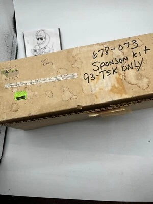 Nuevo de Lote Antiguo - Tiburón Tigre Gato Ártico 93 TSK solamente - 0678-073 Foto 1 de 3