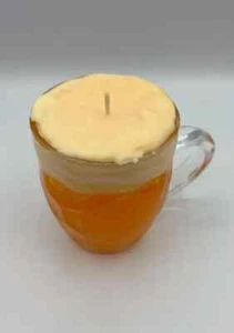Beer Lovers Soy & Gel Wax Candle with Authentic Beer Scent in a Half Pint Glass - Picture 1 of 3
