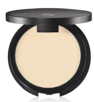 Avon Fmg Cashmere Complexion Compact Powder Foundation W120 New Boxed - Image 1 of 4