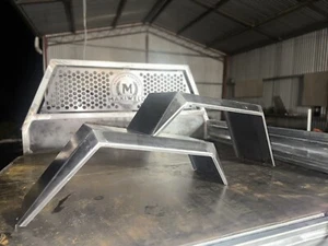 Pair Of Quality Steel 4x4 4wd Wheel Arch Mud Guard 2mm Thick Flat Plate - Picture 1 of 2