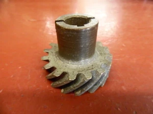 1925 1926 1927 Willys Knight Igniter Gear NORS - Picture 1 of 3