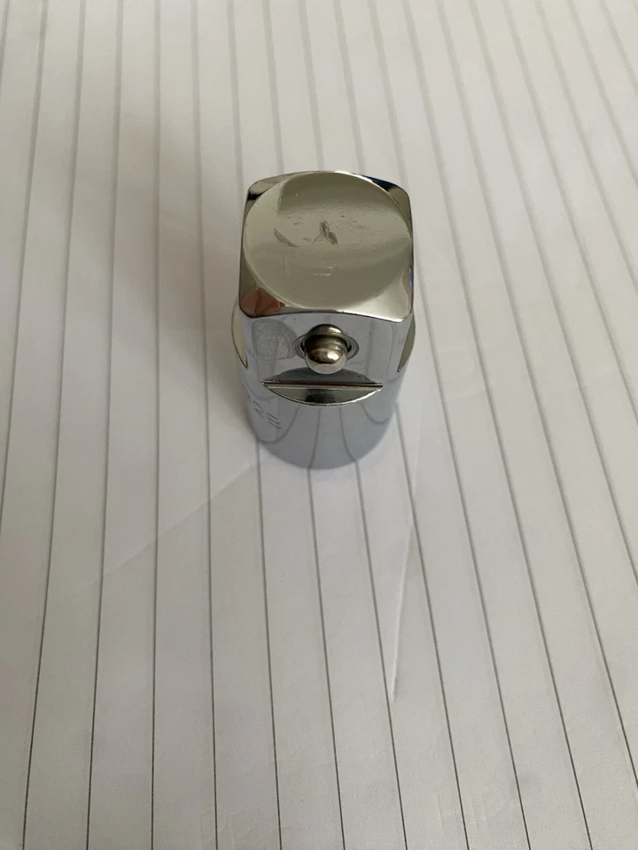 FACOM S.232B - 1/2" Square Drive F To 3/4" Square Drive M Coupler - Image 1 of 4