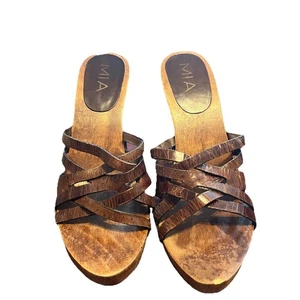 VTG 70s - Y2K MIA Brown Leather Strappy Sandals Wooden Platform Heels - Picture 1 of 8