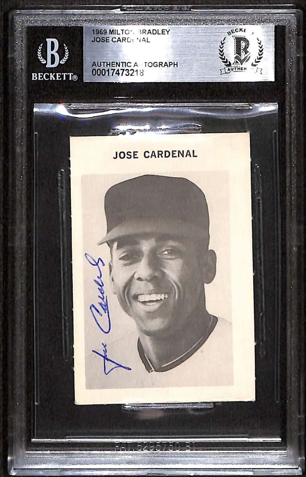 Milton Bradley 49 Jose Cardenal BGS 1969 autografiado auténtico C92962 Foto 1 de 2