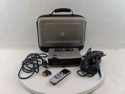 Dell 3400MP DLP Portable Projector with Case, Remote and Cables - Image 1 of 4
