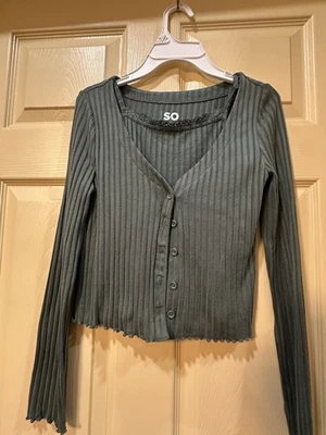 So Ribbed Button Down 2 Pieces Green Cardigan New with Tag. L (10/12) Girls Top - Image 1 of 4