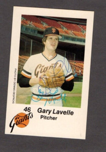 Gary Lavelle 1980 San Francisco Giants Police authentic autographed card