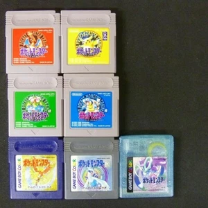 Gameboy Pokemon 7 Lot Red Blue Green Yellow Gold Silver Crystal Japanese - Picture 1 of 1